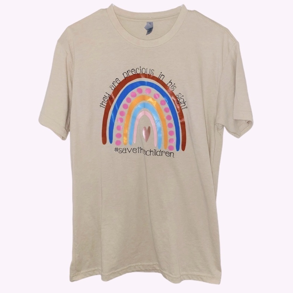 NEXT LEVEL APPAREL Graphic Rainbow T-Shirt Size M